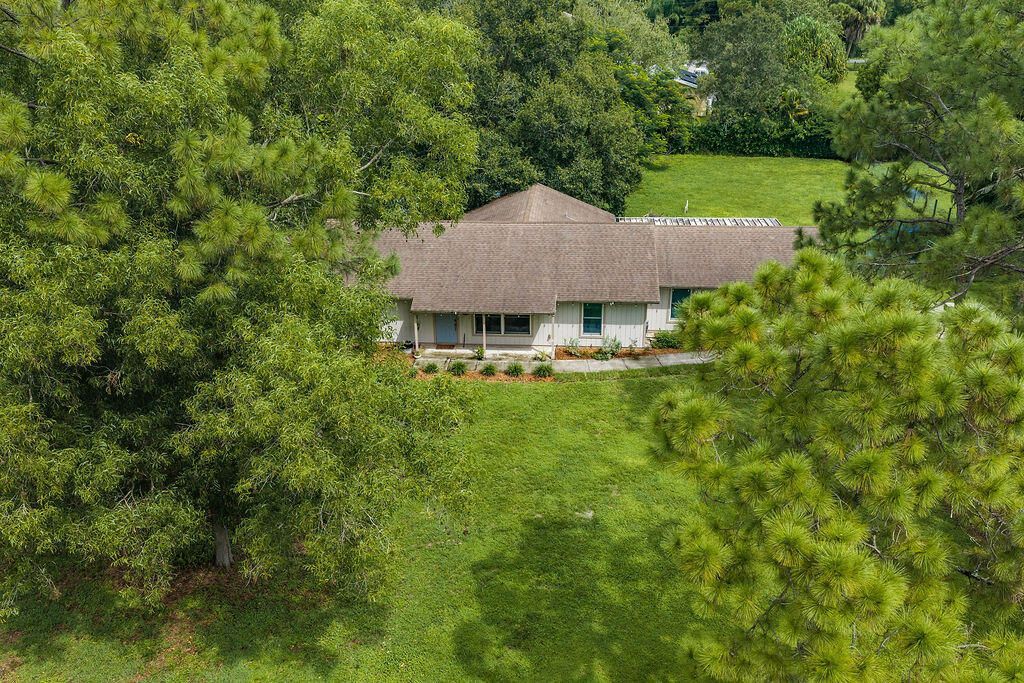 13885 157th Court N, Jupiter Farms, FL 33478 Photo