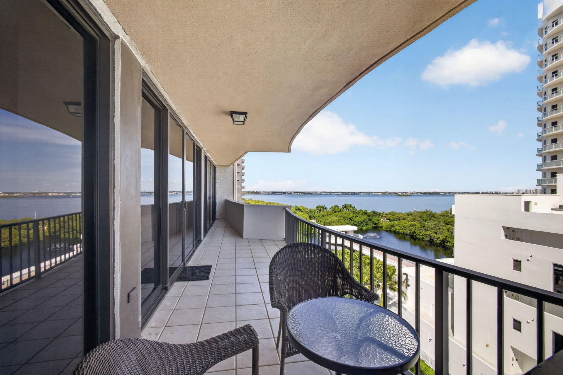 4200 N Ocean Drive, Unit 1-905, Riviera Beach, FL 33404 Photo