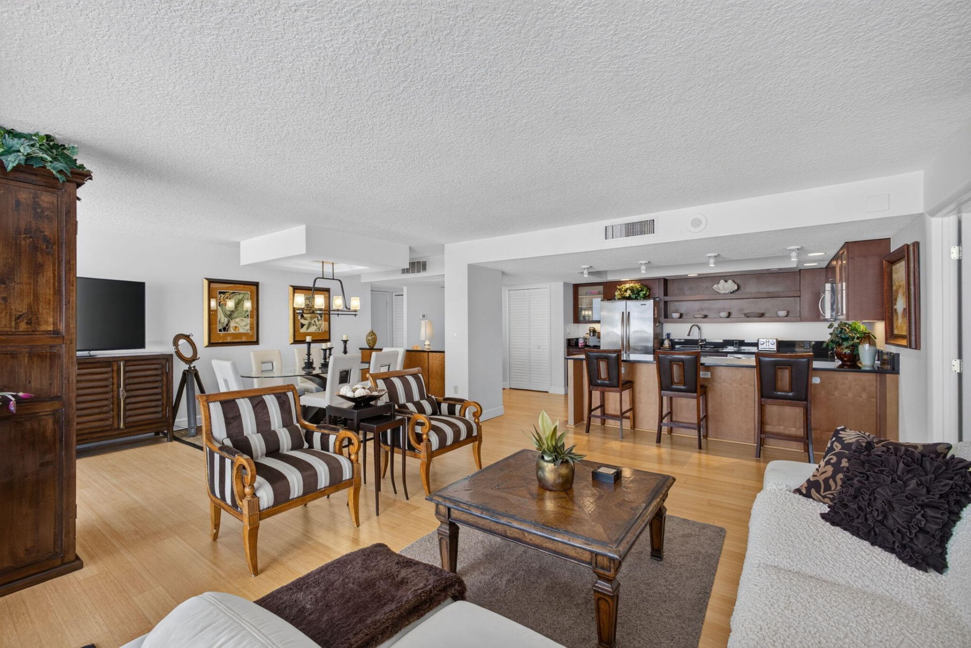 4200 N Ocean Drive, Unit 1-905, Riviera Beach, FL 33404 Photo