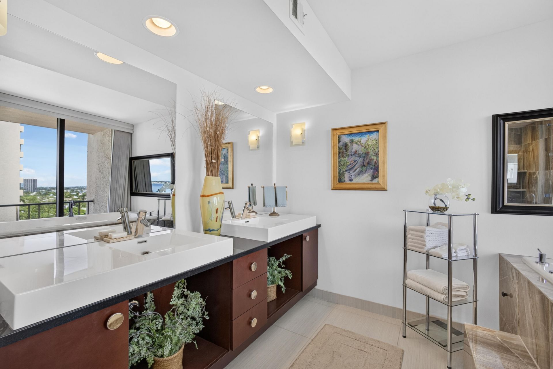 4200 N Ocean Drive, Unit 1-905, Riviera Beach, FL 33404 Photo