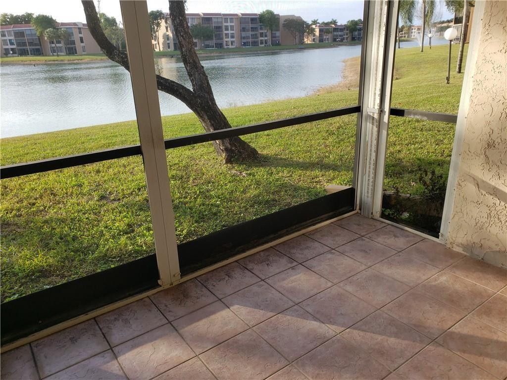 6010 Coral Lake Drive, Unit 110, Margate, FL 33063 Photo