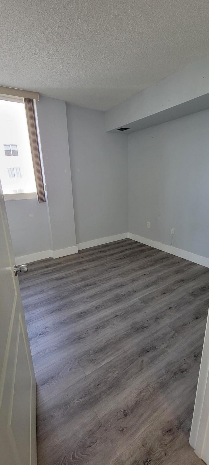 5099 NW 7th Street, Unit 902, Miami, FL 33126 Photo