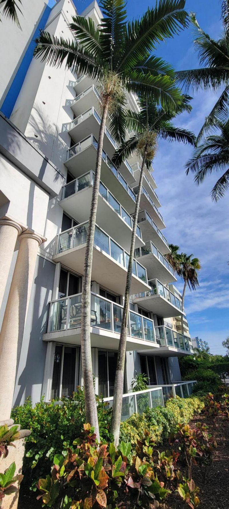 5099 NW 7th Street, Unit 902, Miami, FL 33126 Photo