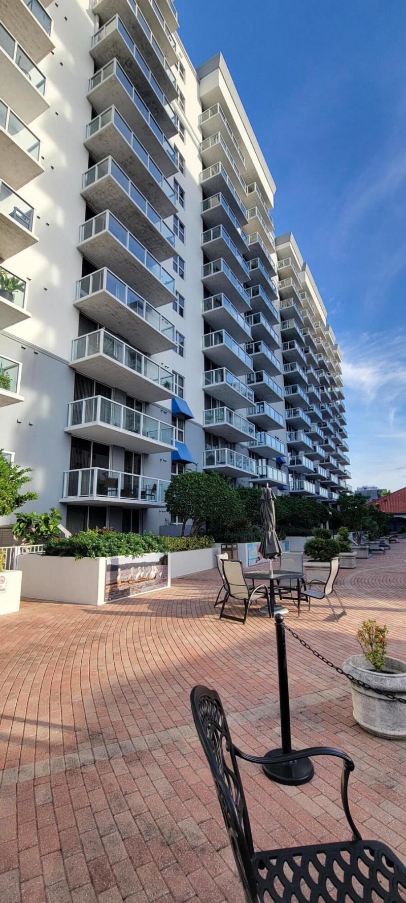 5099 NW 7th Street, Unit 902, Miami, FL 33126 Photo