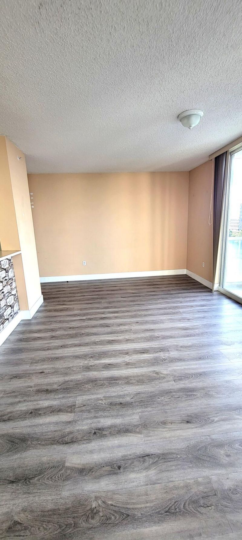 5099 NW 7th Street, Unit 902, Miami, FL 33126 Photo