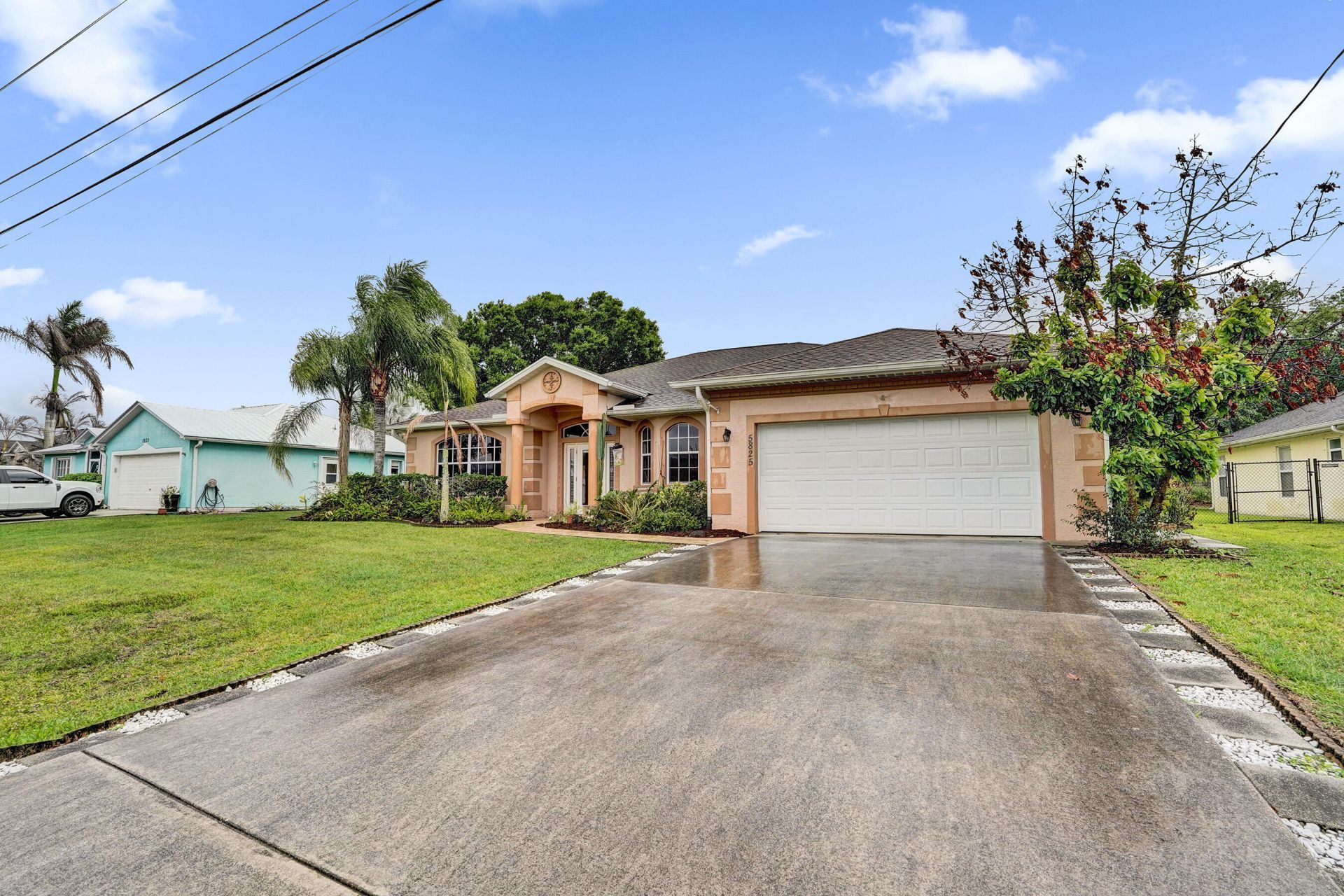 5825 NW Zenith Drive, Port Saint Lucie, FL 34986 Photo