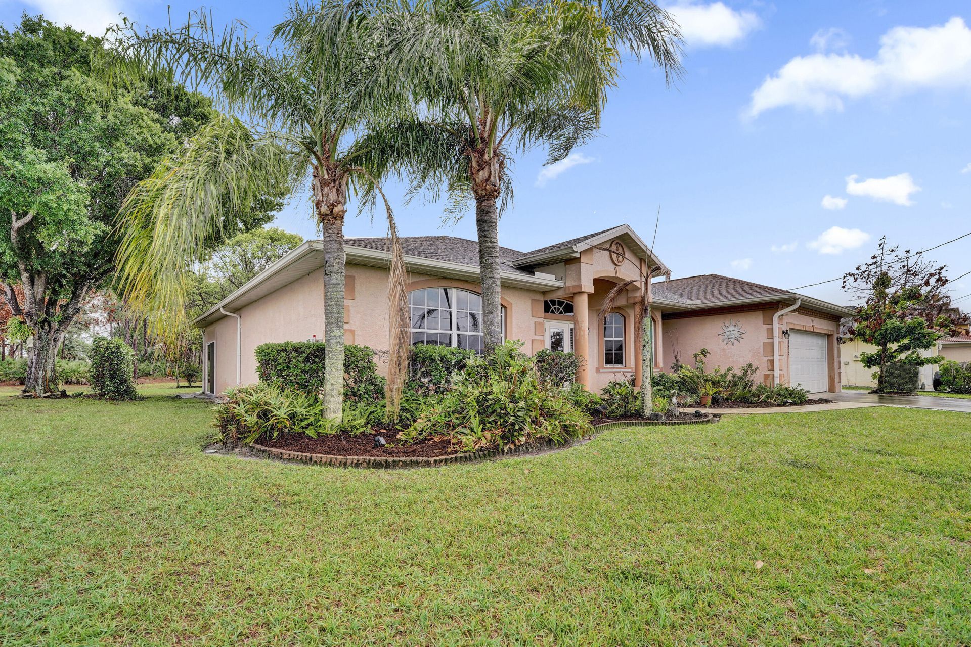 5825 NW Zenith Drive, Port Saint Lucie, FL 34986 Photo