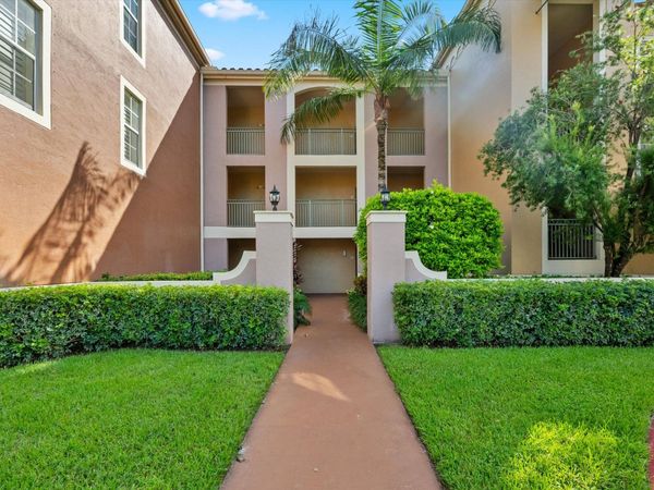 11750 SAINT ANDREWS Place, Unit 208, Wellington, FL 33414