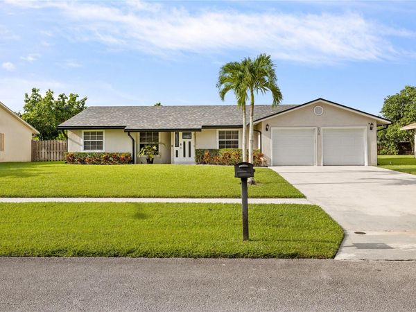238 Bilbao Street, Royal Palm Beach, FL 33411