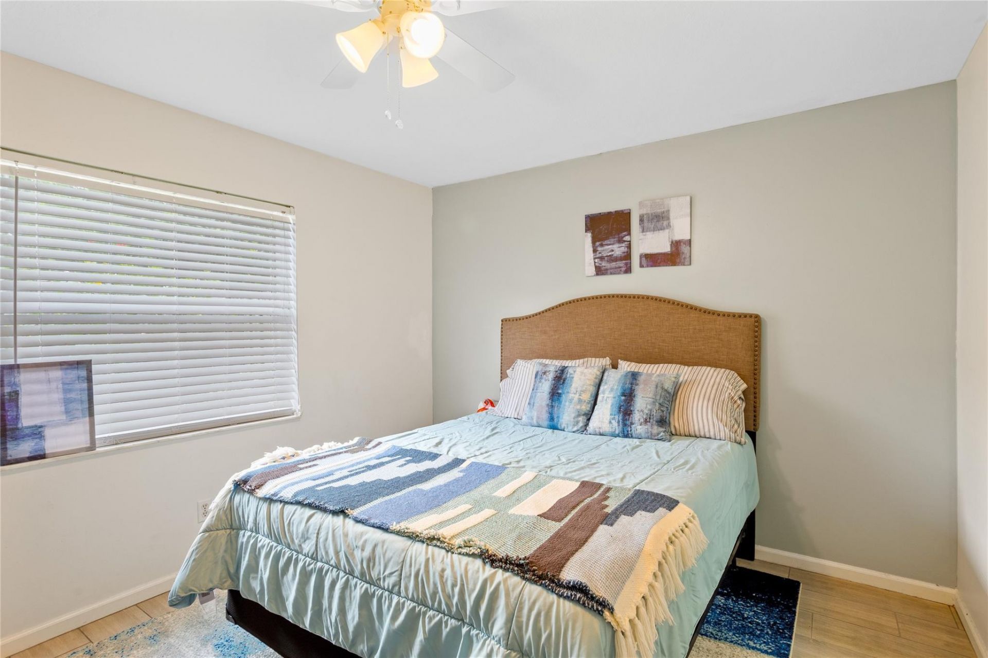 238 Bilbao Street, Royal Palm Beach, FL 33411 Photo