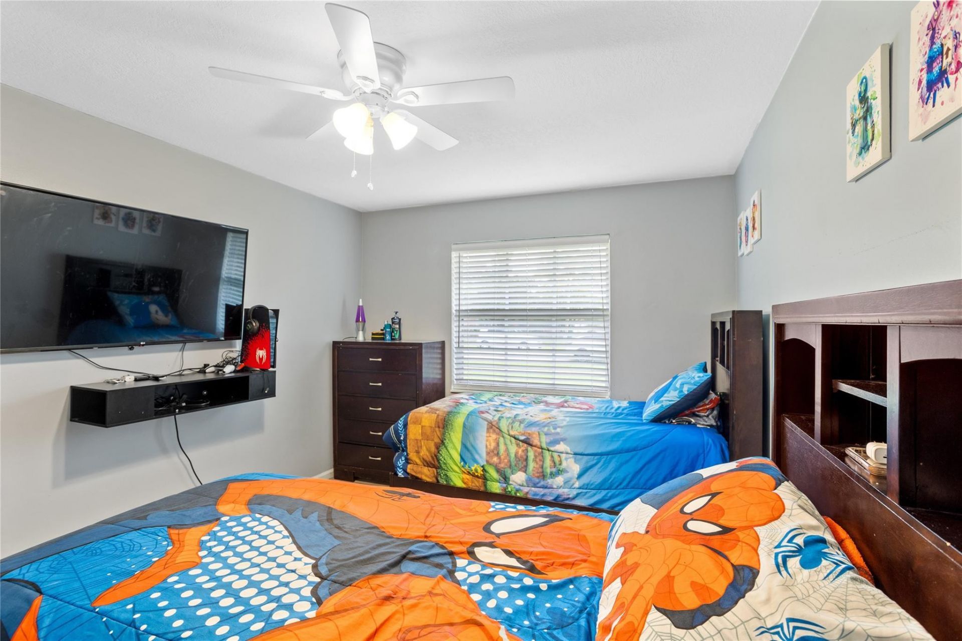 238 Bilbao Street, Royal Palm Beach, FL 33411 Photo