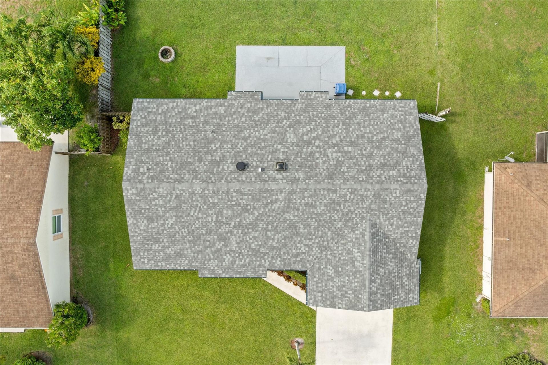 238 Bilbao Street, Royal Palm Beach, FL 33411 Photo