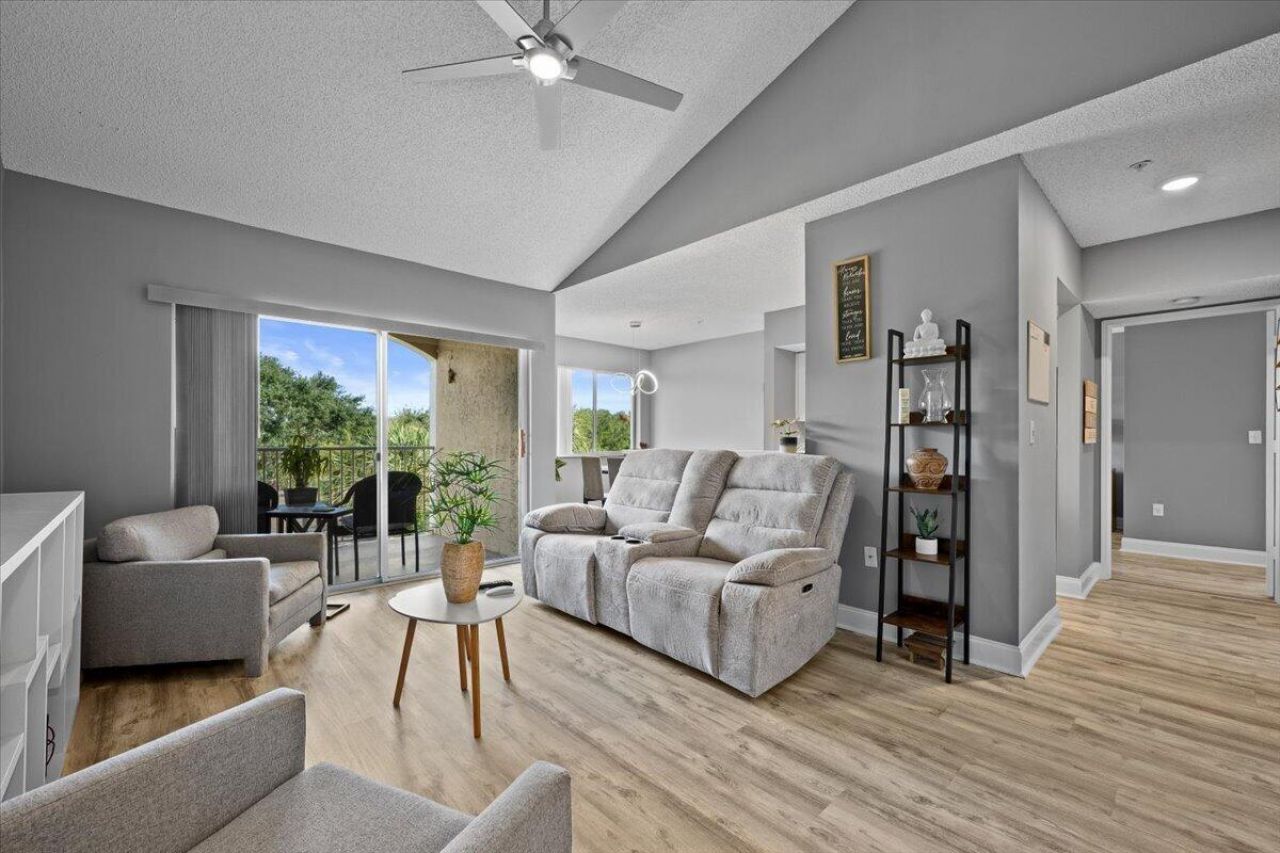 254 Village Boulevard, Unit 4310, Tequesta, FL 33469 Photo