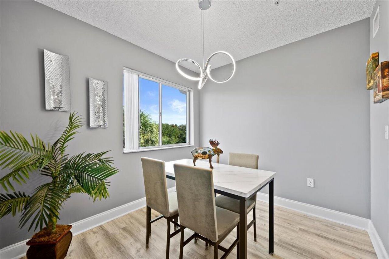 254 Village Boulevard, Unit 4310, Tequesta, FL 33469 Photo