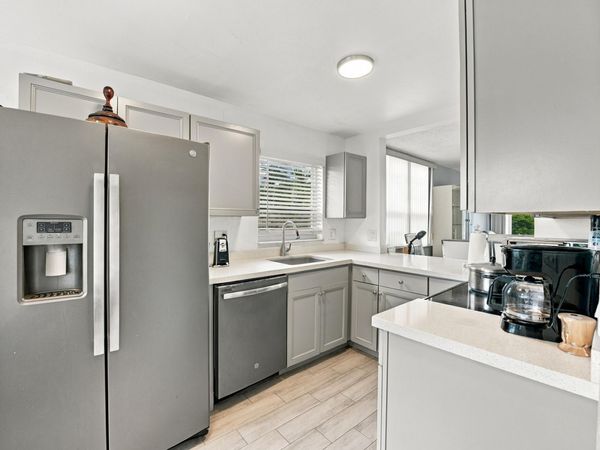 5860 NW 64TH Avenue, Unit 201, Tamarac, FL 33319