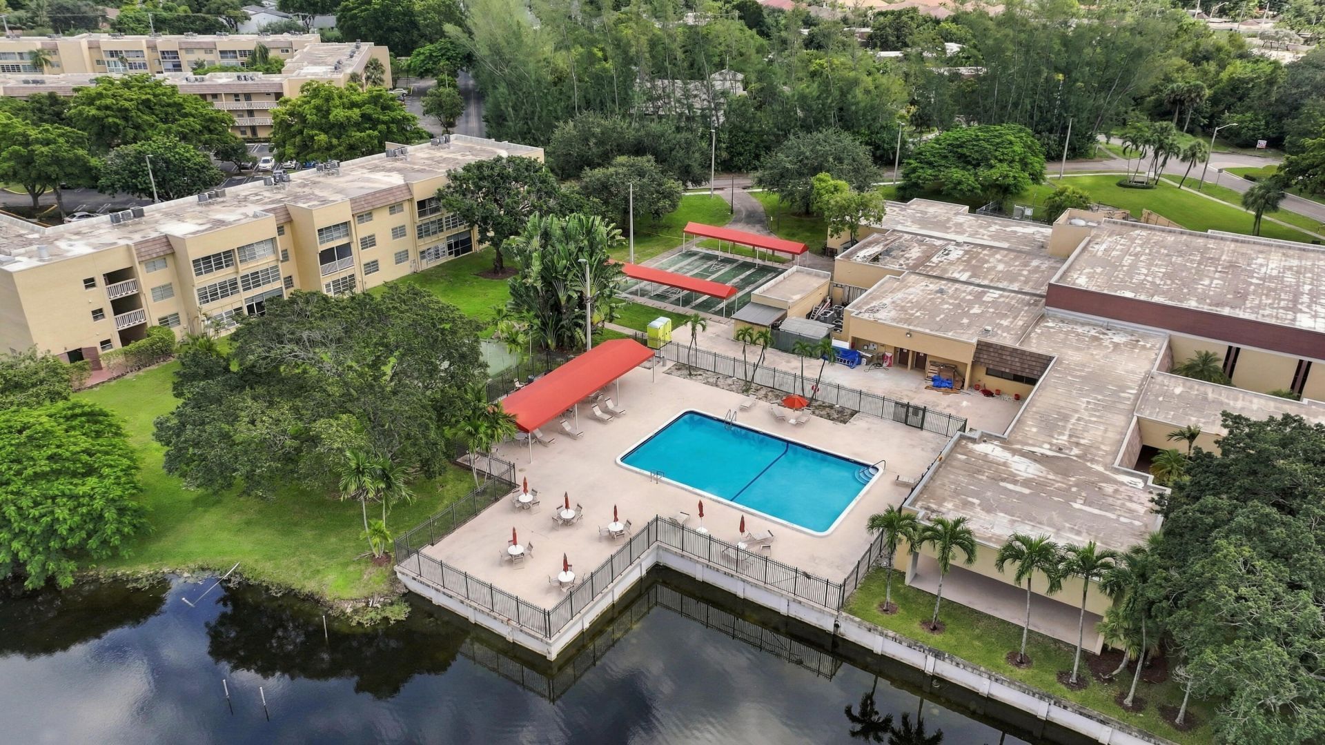 5860 NW 64th Avenue, Unit 201, Tamarac, FL 33319 Photo
