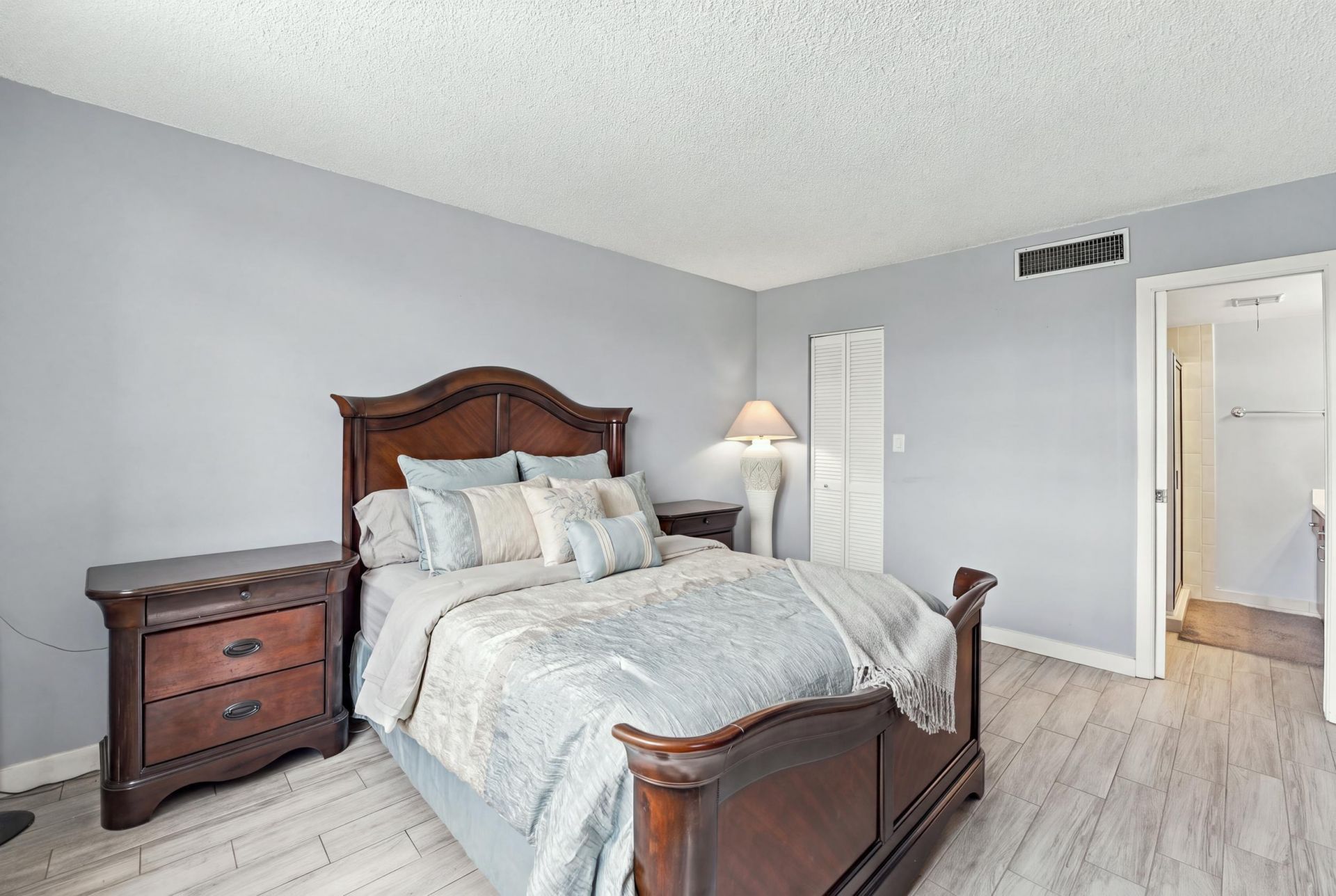 5860 NW 64th Avenue, Unit 201, Tamarac, FL 33319 Photo
