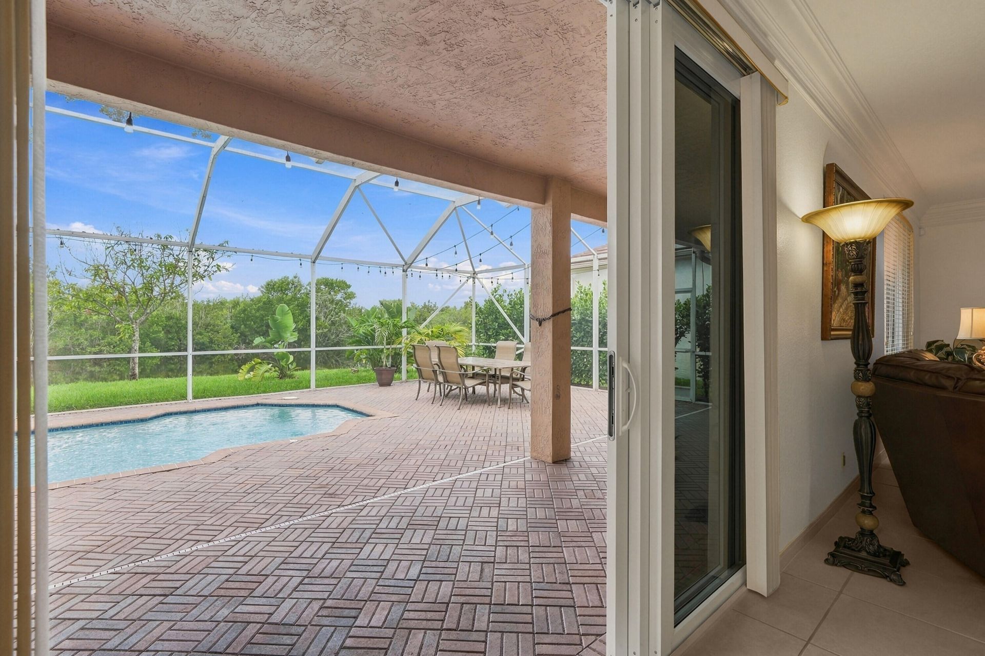 1020 Lavender Circle, Weston, FL 33327 Photo