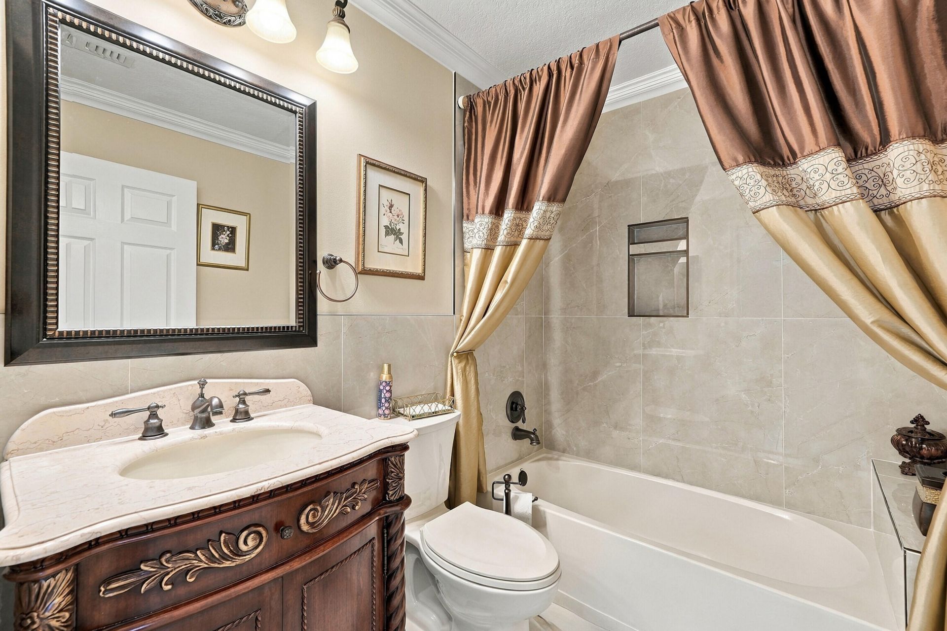 1020 Lavender Circle, Weston, FL 33327 Photo