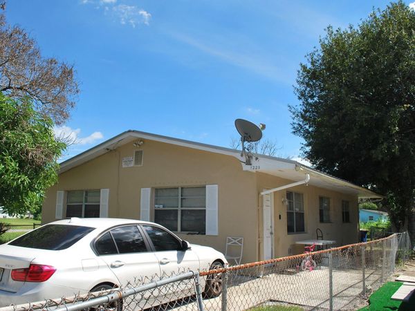 1223 MCCRAY Court, Fort Pierce, FL 34950