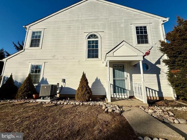 25 VAN HORN PLACE, SOUTHAMPTON, PA 18966
