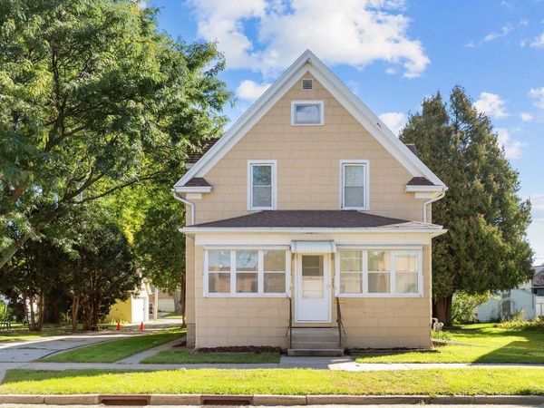 383 WALKER STREET, Fond Du Lac, WI 54935