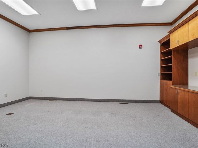 120 W Aurora Road, Northfield, OH 44067 Photo 15
