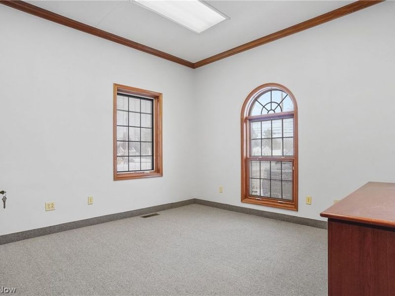 120 W Aurora Road, Northfield, OH 44067 Photo 18