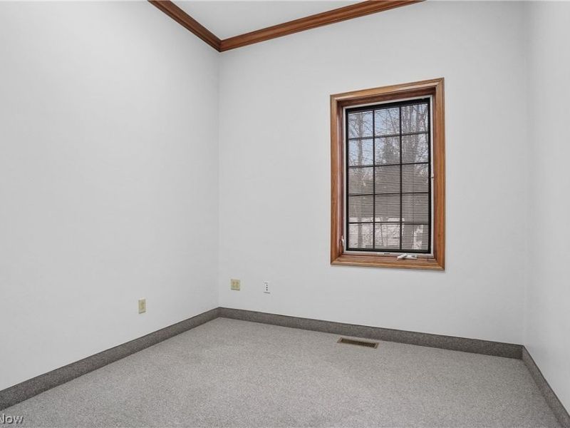 120 W Aurora Road, Northfield, OH 44067 Photo 24