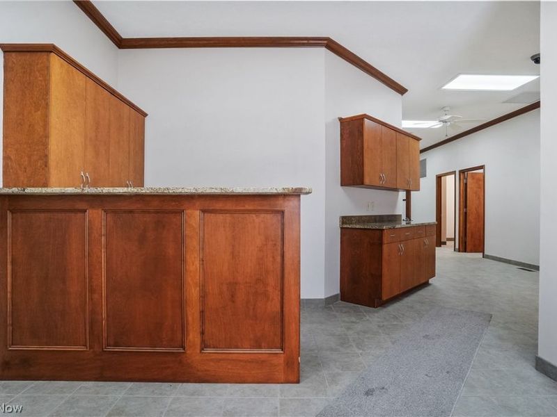 120 W Aurora Road, Northfield, OH 44067 Photo 6