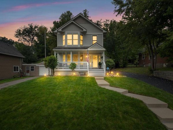 220 Baker Street E, Saint Paul, MN 55107