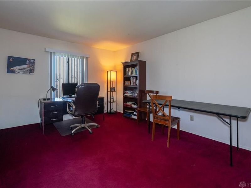 8030 Chipgate Court, Huber Heights, OH 45424 Photo 22