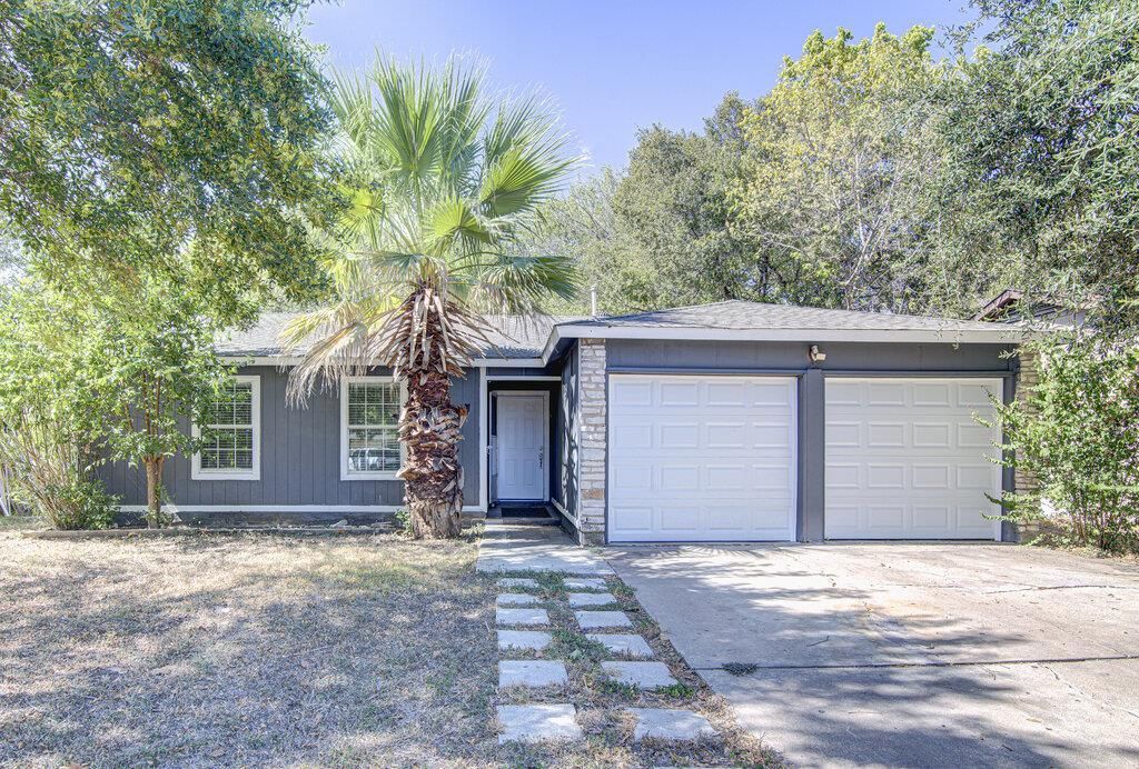2513 Dovehill Dr, Austin, TX 78744 Main Photo
