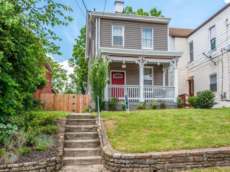 4211 Kirby Ave, Cincinnati, OH 45223 Photo 3
