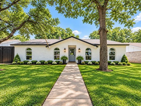 1214 Winterwood Drive, Lewisville, TX 75067