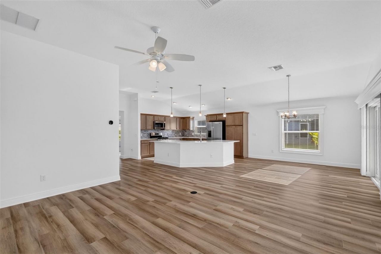 6996 Dwight Drive, The Villages, FL 34762 Photo