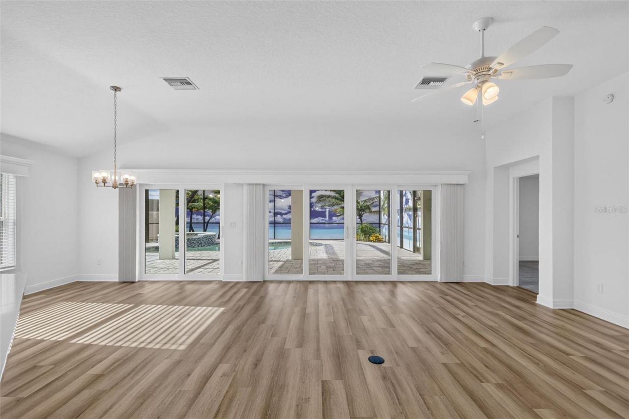 6996 Dwight Drive, The Villages, FL 34762 Photo