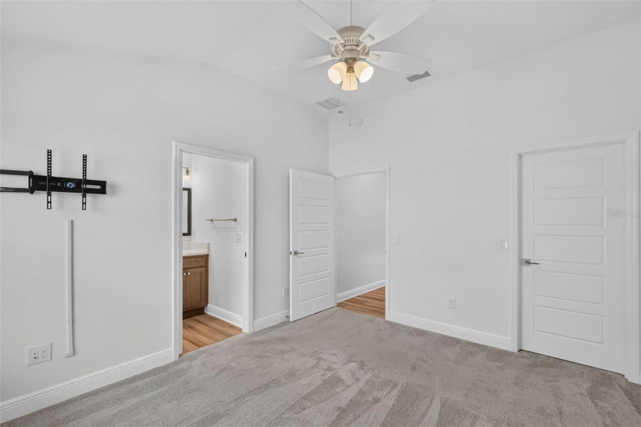 6996 Dwight Drive, The Villages, FL 34762 Photo