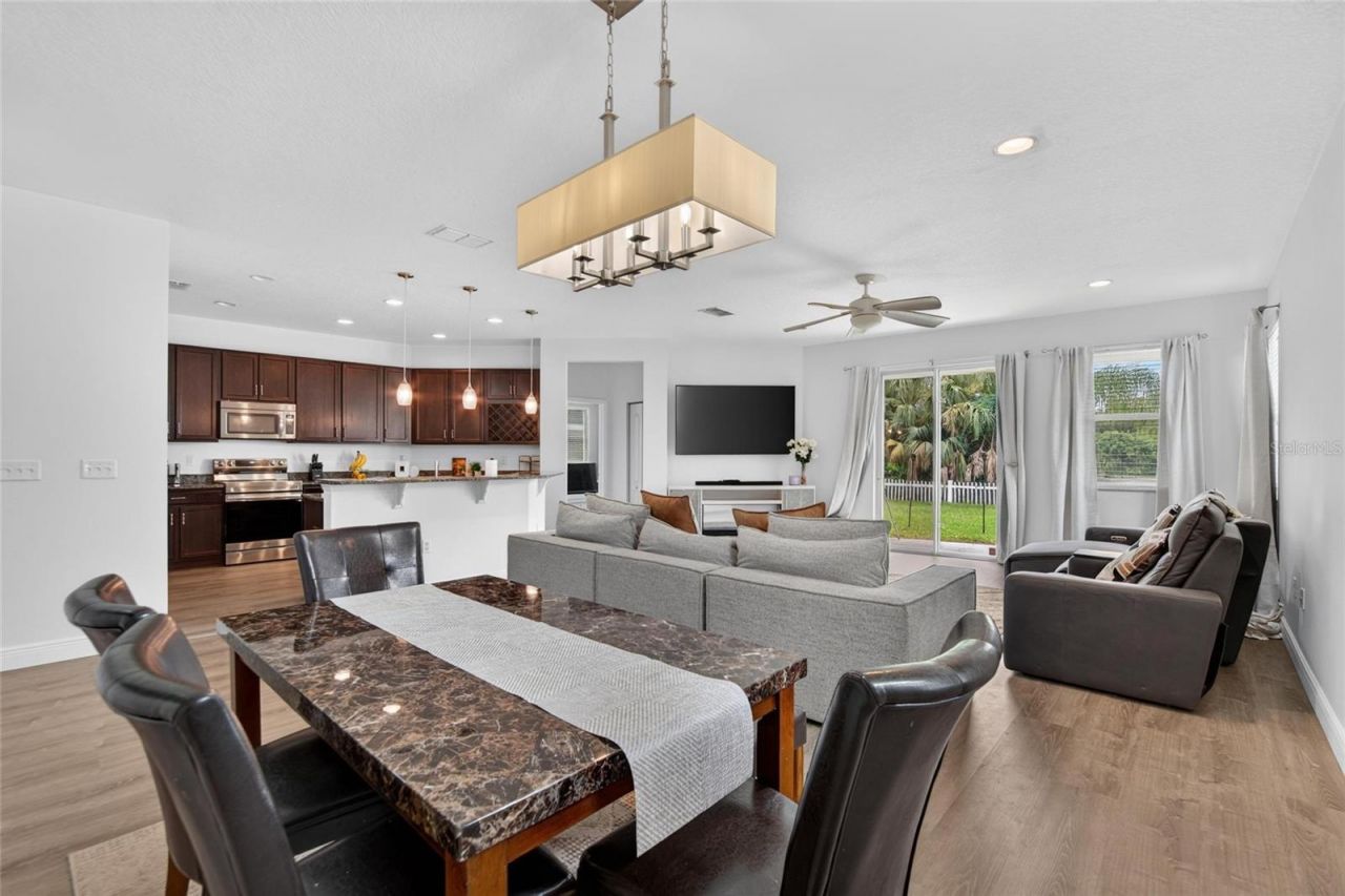 11627 Tangle Stone Drive, Gibsonton, FL 33534 Photo
