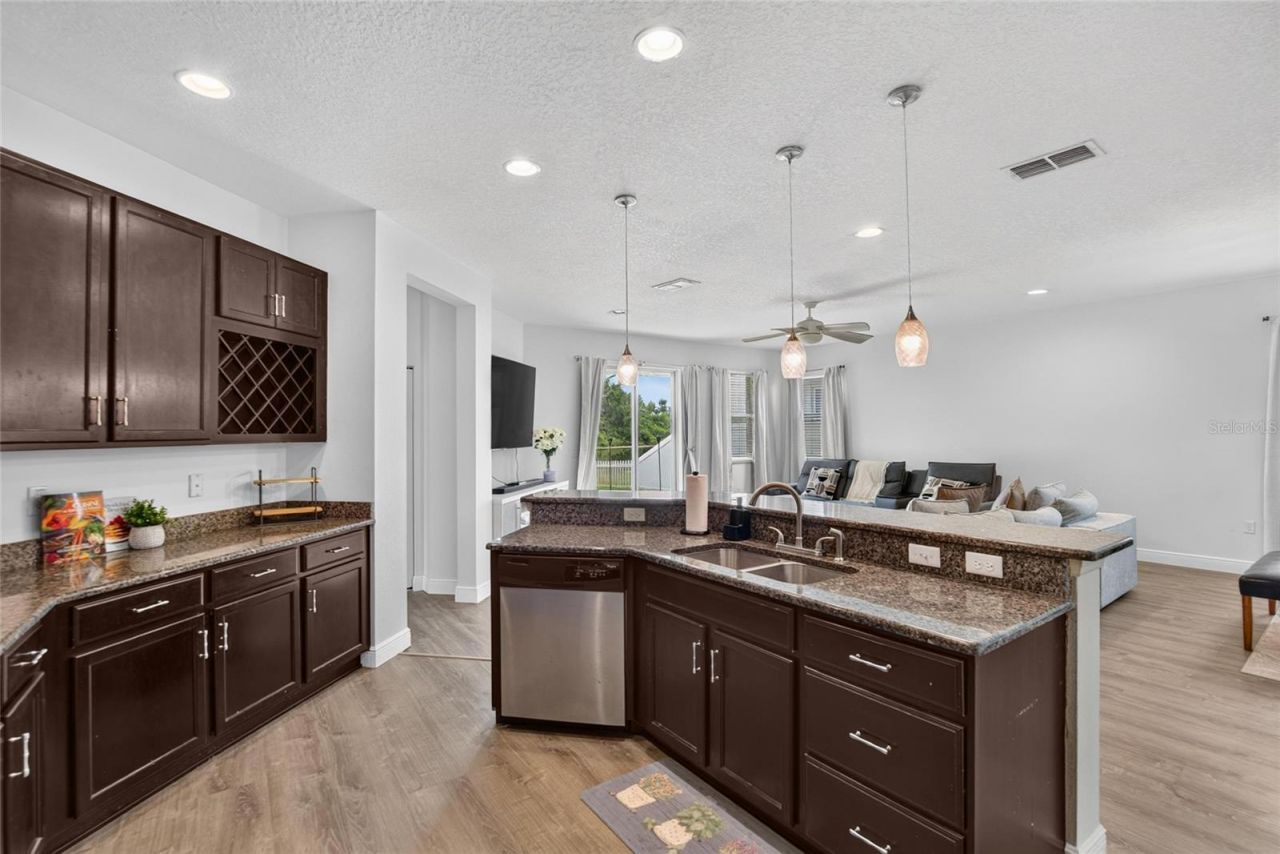 11627 Tangle Stone Drive, Gibsonton, FL 33534 Photo