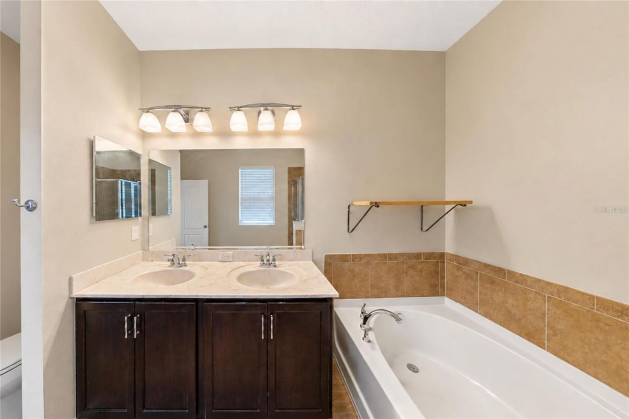 11627 Tangle Stone Drive, Gibsonton, FL 33534 Photo