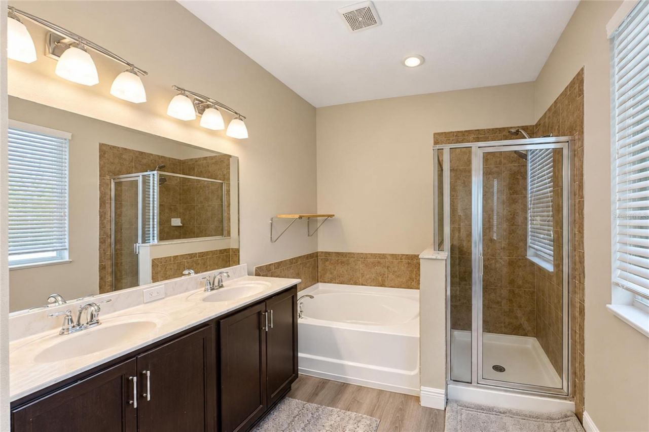 11627 Tangle Stone Drive, Gibsonton, FL 33534 Photo