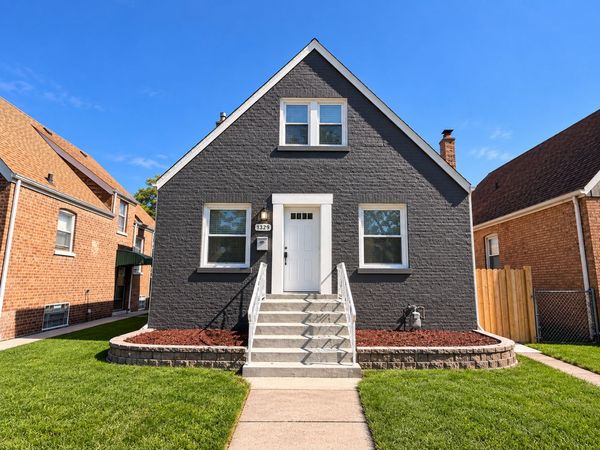 11325 S Avenue H , Chicago, IL 60617