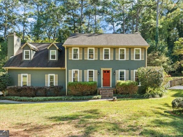 1793 Windcrest Drive SW, Lilburn, GA 30047