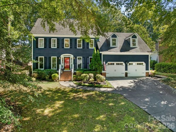 9301 Hanover South Trail, Charlotte, NC 28210