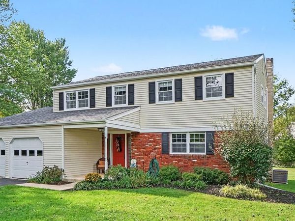17 TEAKWOOD TERRACE , NORRISTOWN, PA 19403