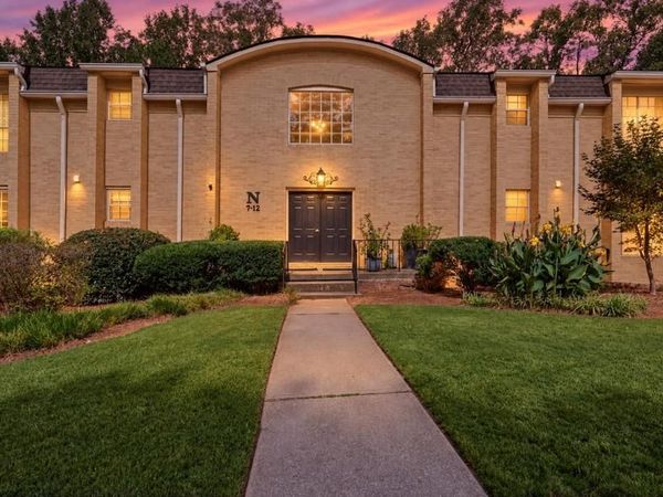 5400 Roswell Road NE, Unit N9, Sandy Springs, GA 30342