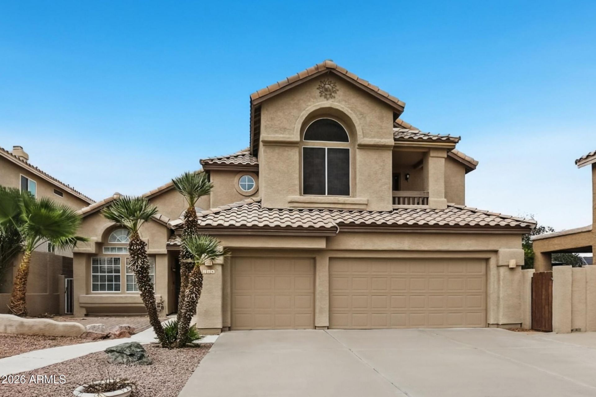 714 E Mountain Sky Avenue, Phoenix, AZ 85048 Main Photo