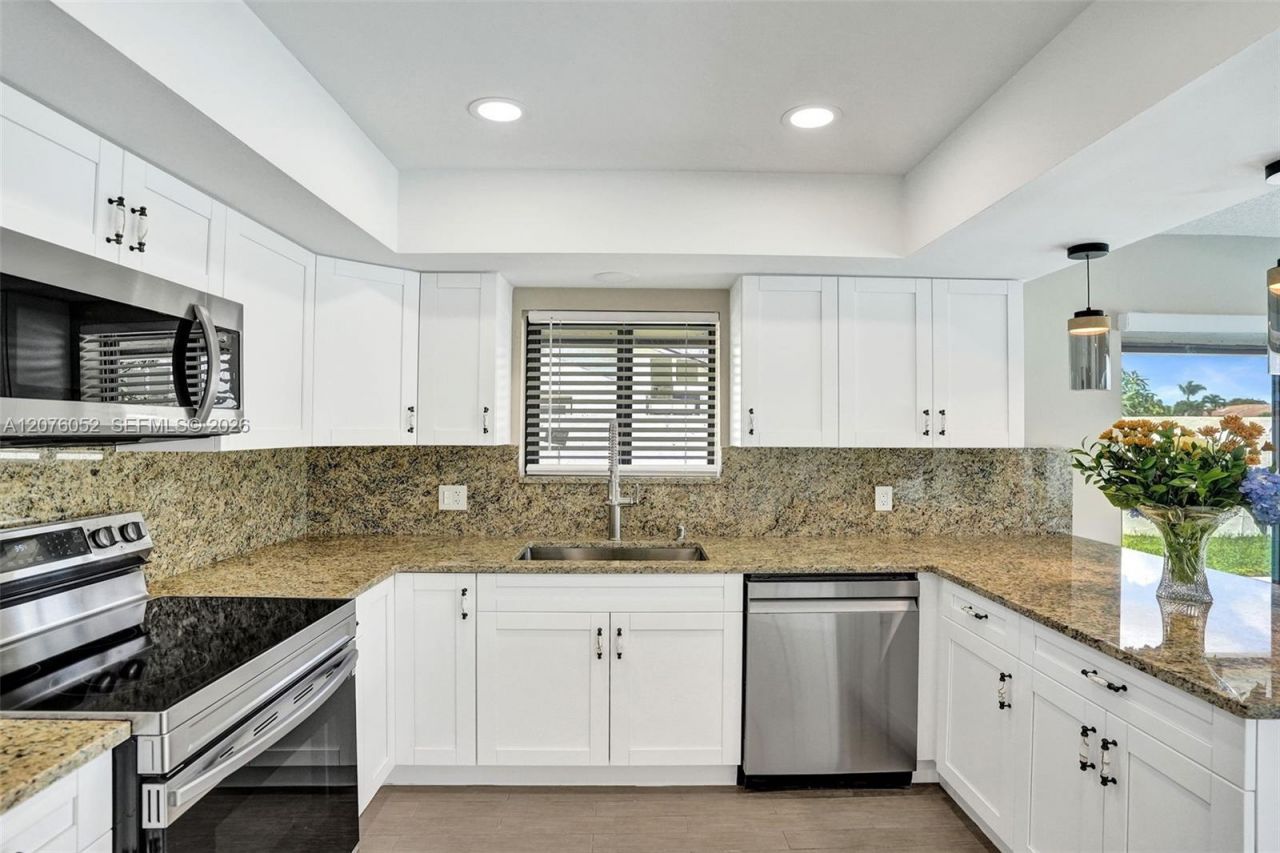 303 SW 28th Av , Unit 303, Delray Beach, FL 33445 Photo