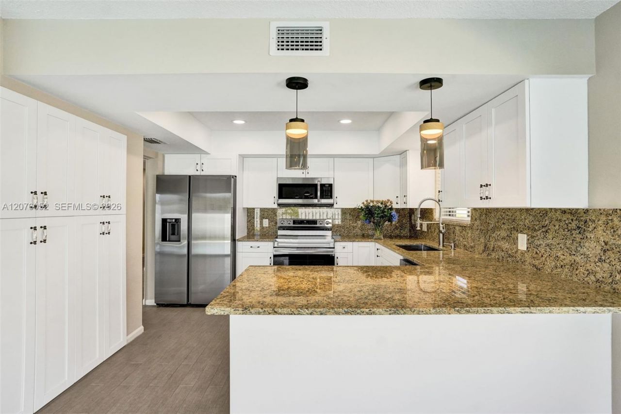 303 SW 28th Av , Unit 303, Delray Beach, FL 33445 Photo